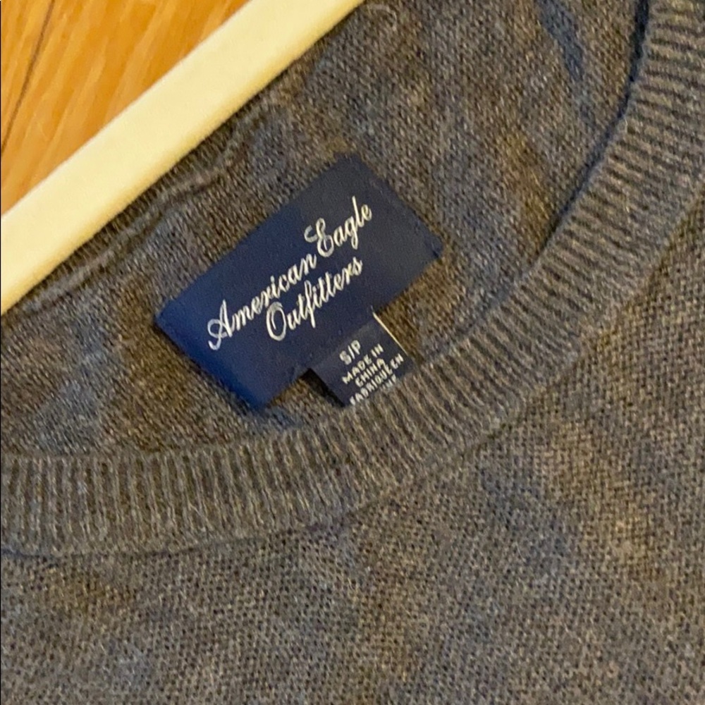 Sweater - Picture 2 of 4